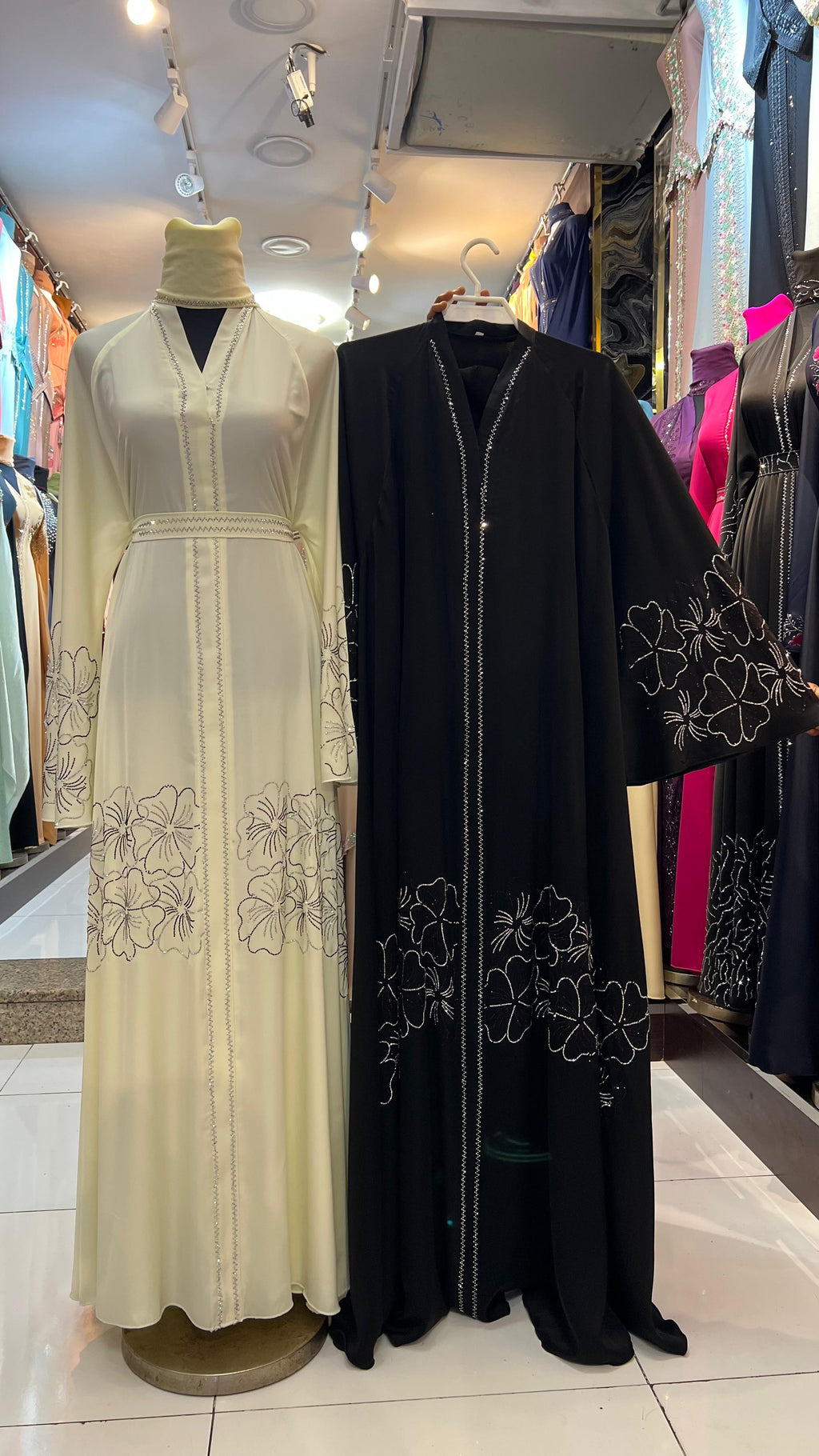 Floral Grace Luxury Abaya
